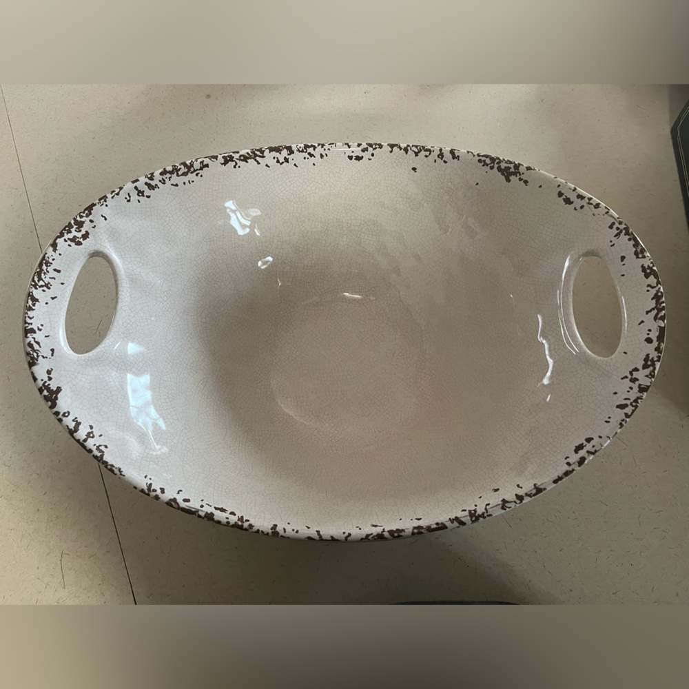 Tommy Bahama Serving Bowl with Handles